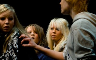 Teater för barn och ungdomar